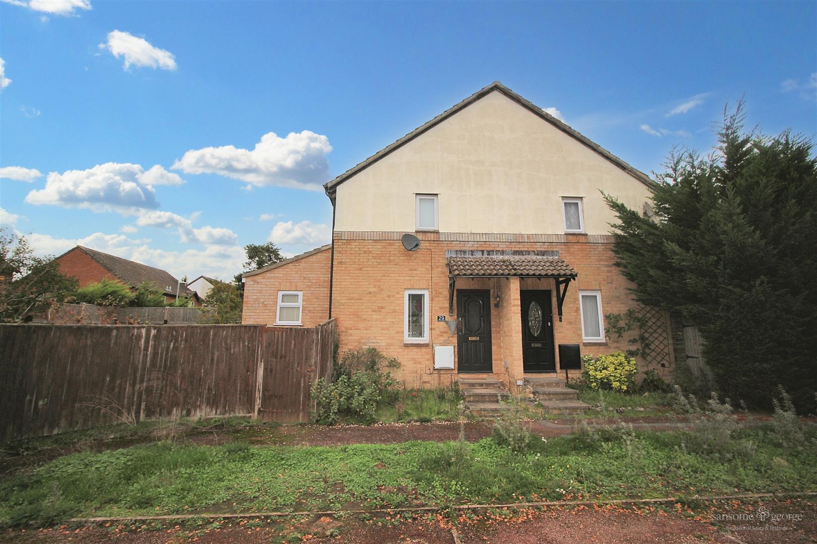 2 bed property in Porlock Place, Reading